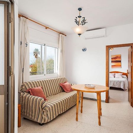 Apartamento Junto A La Playa En El Centro Conil De La Frontera Bagian luar foto